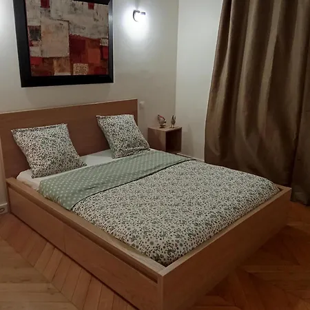 12 Proche Du Centre Avec Parking * 파리