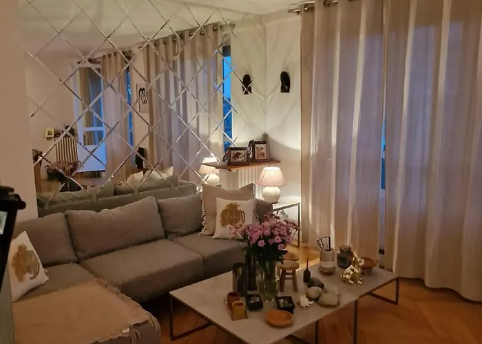 Daire 12 Proche Du Centre Avec Parking Paris