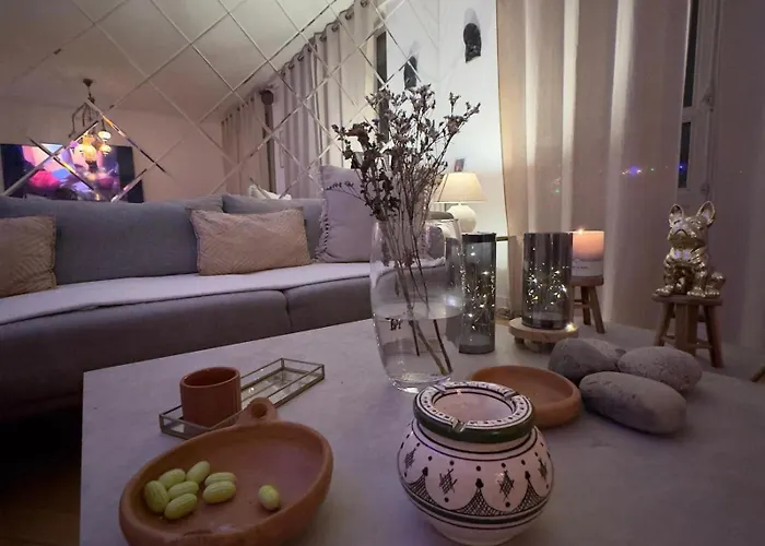 Daire 12 Proche Du Centre Avec Parking *