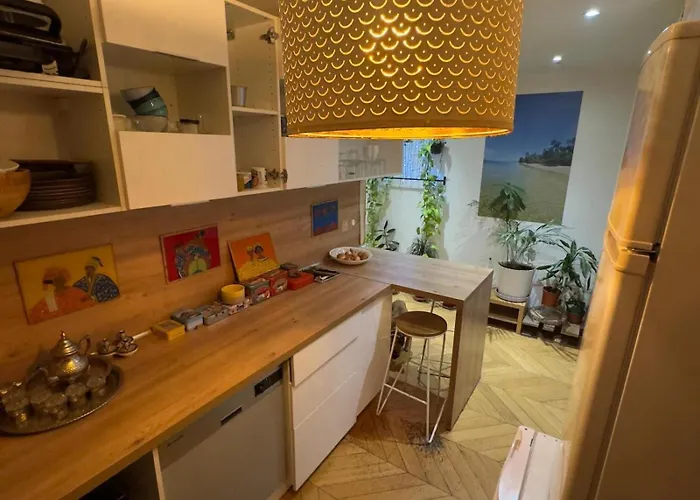 12 Proche Du Centre Avec Parking Daire