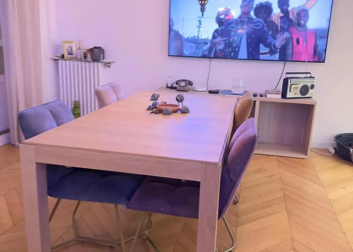 12 Proche Du Centre Avec Parking Daire *